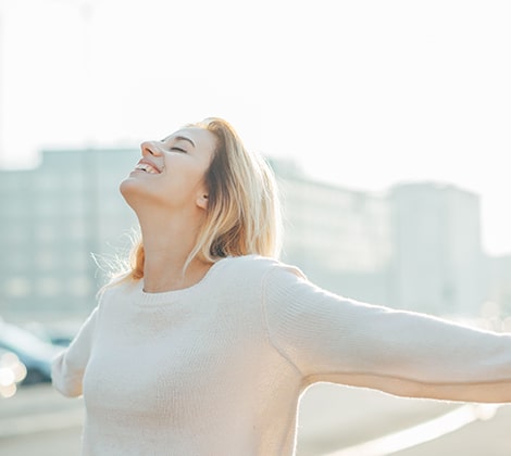 découvrez les réalités du célibat, ses défis et ses avantages. explorez comment tirer le meilleur parti de cette période de solitude pour grandir, s'épanouir et mieux se connaître.