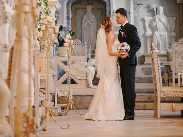 découvrez les richesses d'un mariage interconfessionnel, une célébration qui unit des personnes de différentes croyances. profitez de conseils pratiques pour harmoniser traditions et rituels afin de créer une cérémonie unique et pleine de sens.