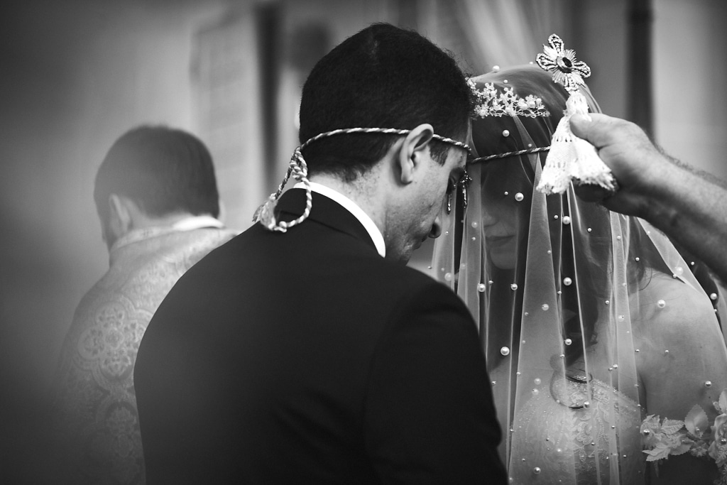 découvrez nos officiants de mariage religieux, des experts pour rendre votre cérémonie mémorable et respectueuse des traditions. offrez-vous un moment unique et spirituel pour célébrer votre amour.