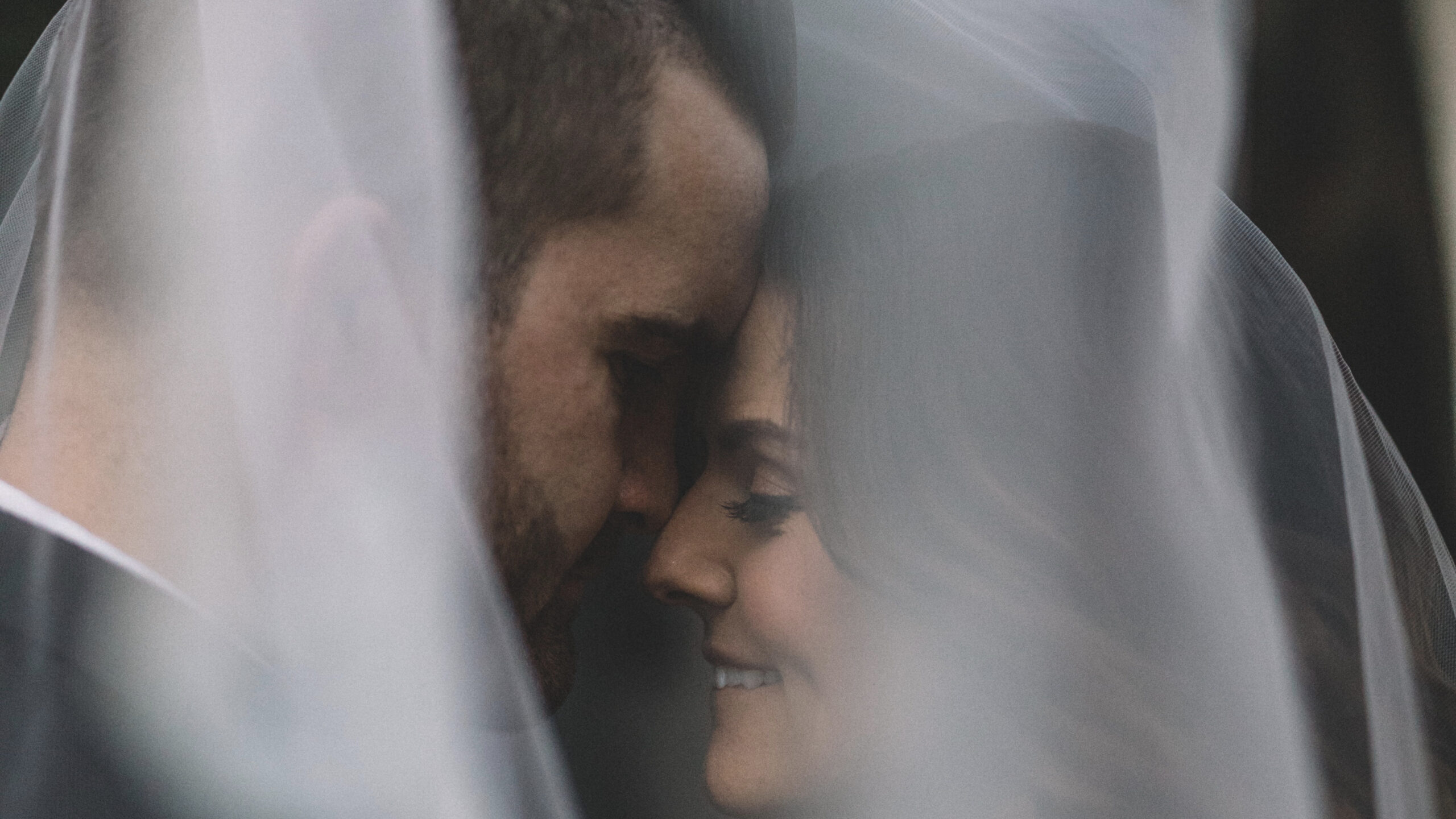 découvrez tout ce qu'il faut savoir sur la dot, son histoire, son importance dans les cultures et son impact sur les relations. plongez dans les traditions et les significations qui entourent cet élément clé du mariage.